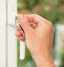 Union Locksmith Store Kansas City, MO 816-425-3447 - door-unlock